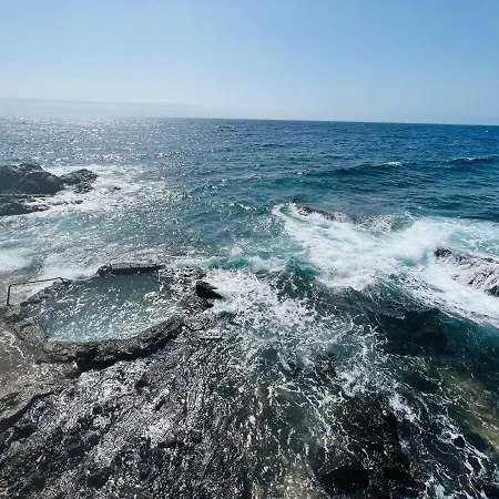 Maravillosas Vistas Al Mar Primera Línea Toca - Seahouses Apartamento *
